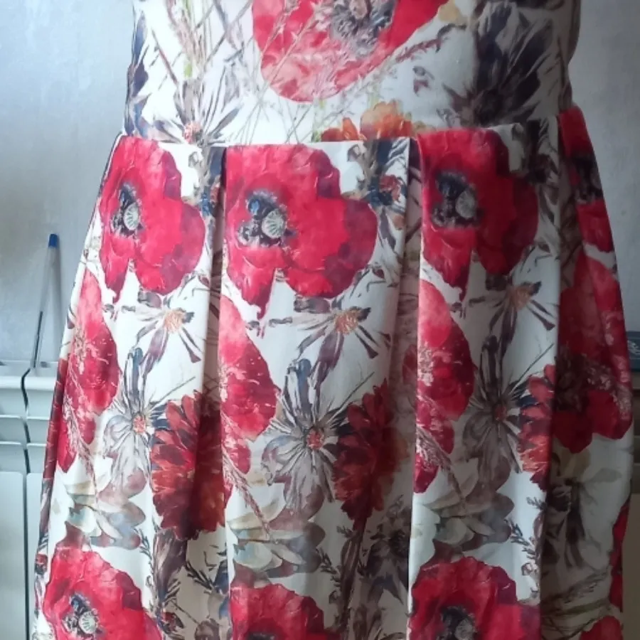 دامن پیلی دار