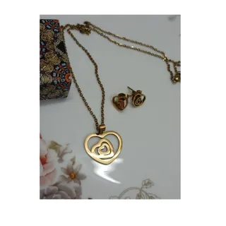 گردنبند زنانه نیم ست