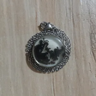 گردنبند ماه شب تاب