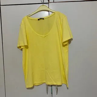 تیشرت زرد رنگ ترک