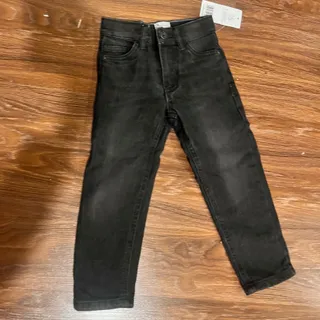 شلوار بچگانه