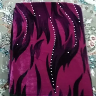 3 متر پارچه مخمل