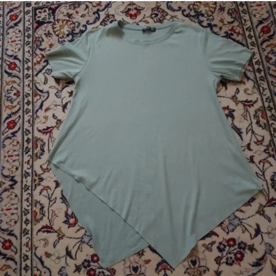 تونیک سبز