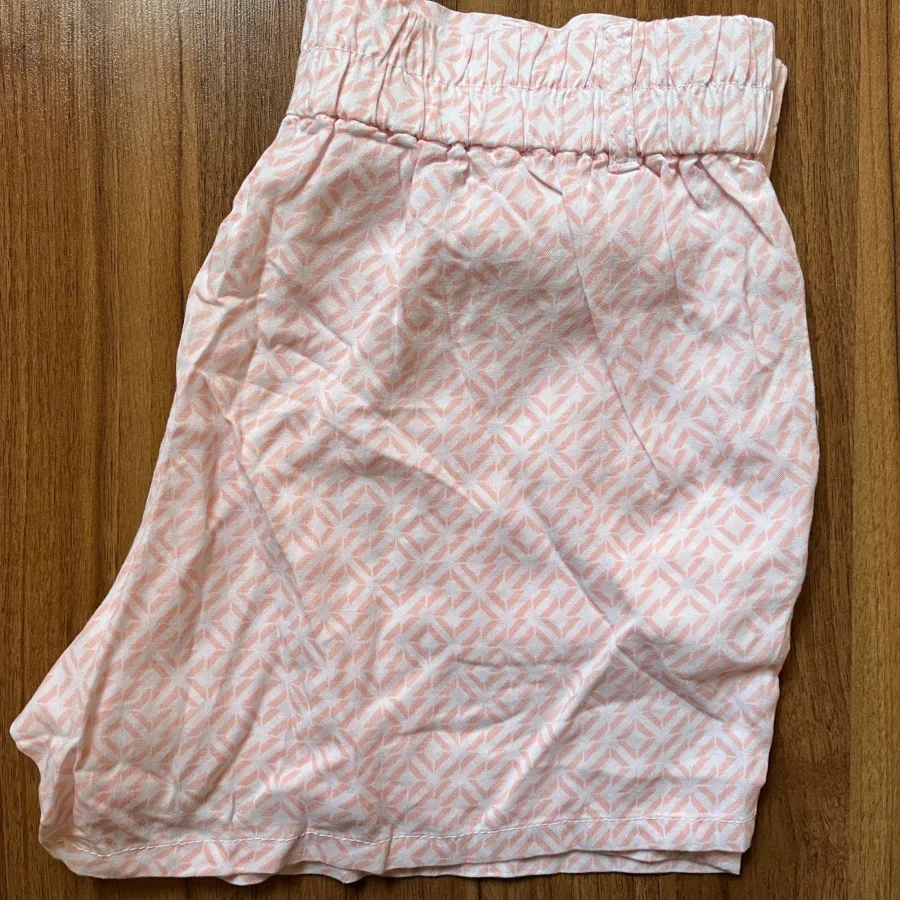 شلوارک کتان نخ Esmara