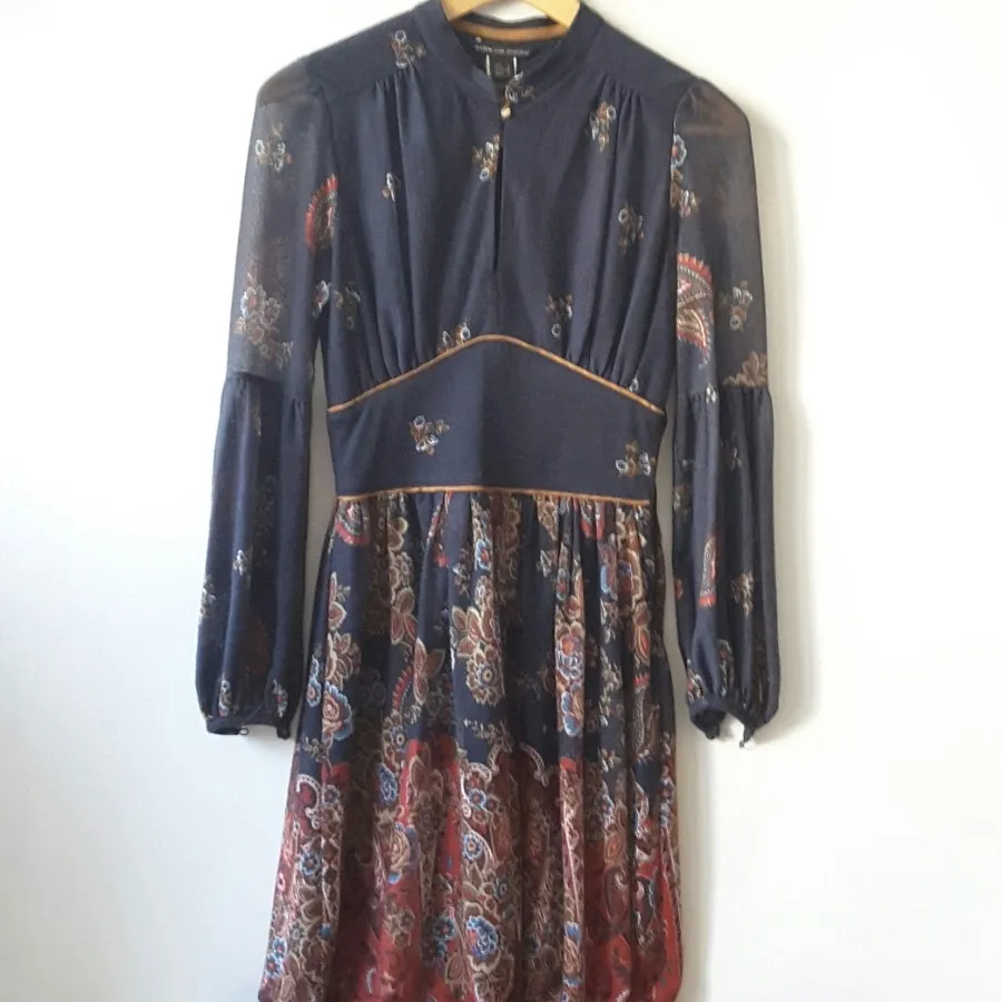 پیراهن منگو S