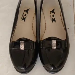 کفش  عروسکی