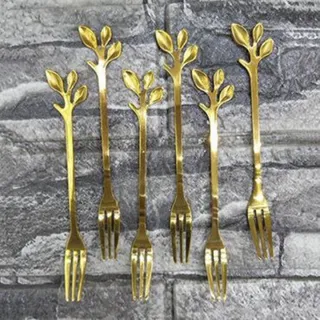 چنگال برگی طلایی