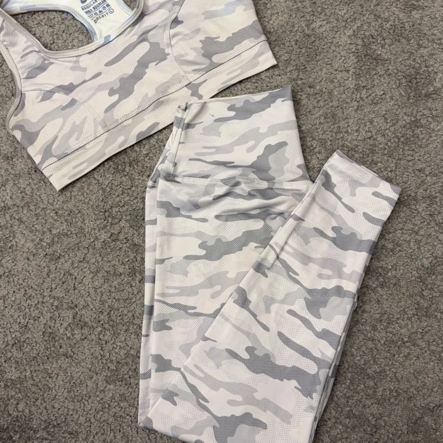 لگ و نیم تنه nike