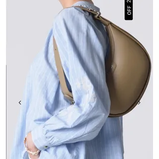 کیف خاکی برندBody Spinner