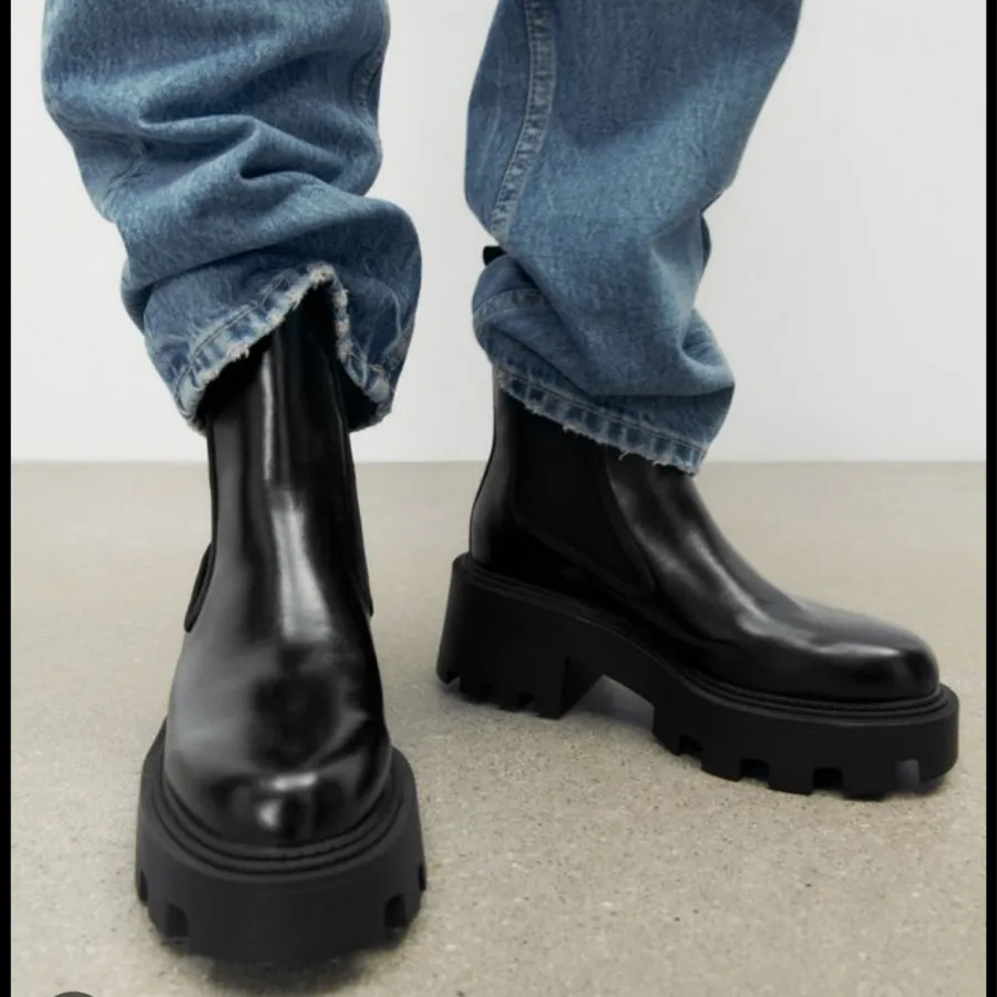 نیم بوت زارا