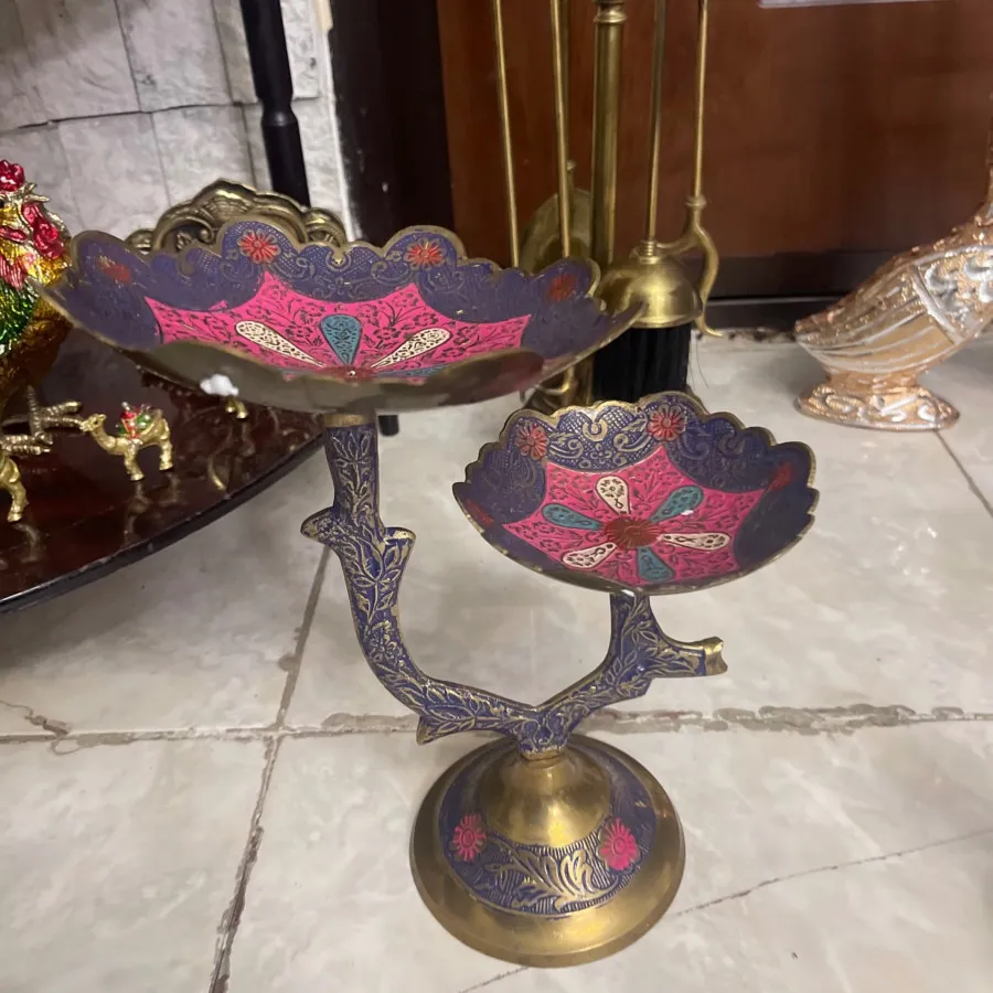 شکلات خوری برنجی