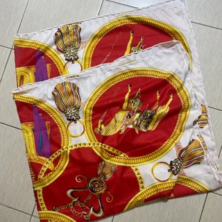 روسری دستدوز