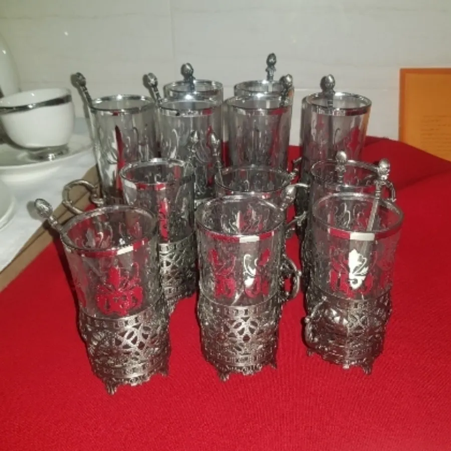 لیوان شربت و چای خوری