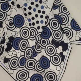 روسری سایز 90