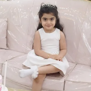 پیراهن سفید شاین دار