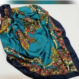 روسری ساتن