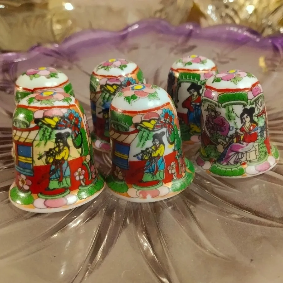 نمک پاش گل مرغی