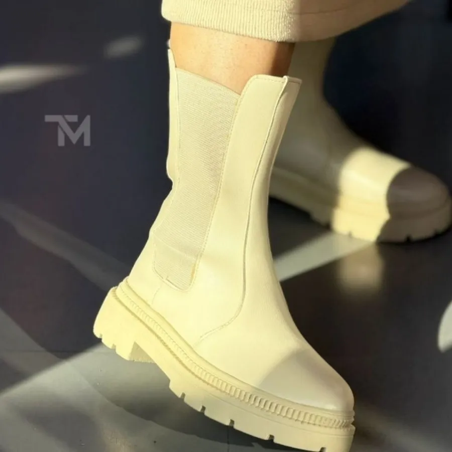 نیم بوت چلسی سایز 39 نونو