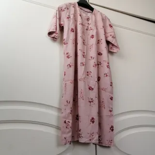 پیراهن زنانه صورتی