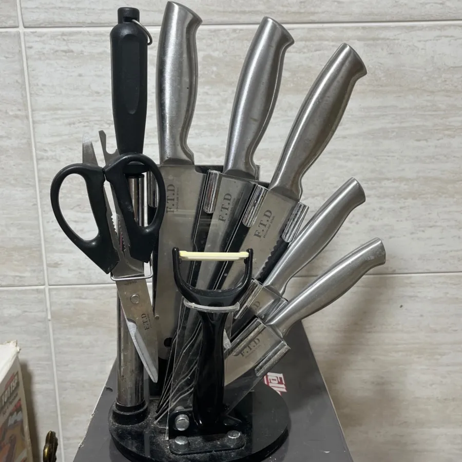 سرویس چاقو