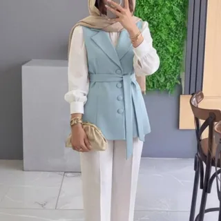 وست و شلوار و شومیز