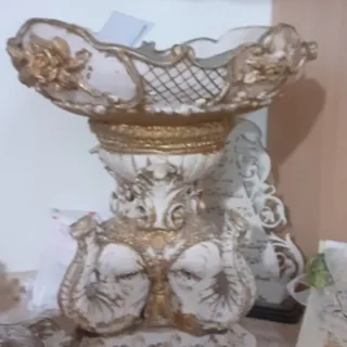 گلدان یا میوه خوری