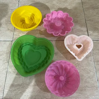 تعدادی قالب ژله