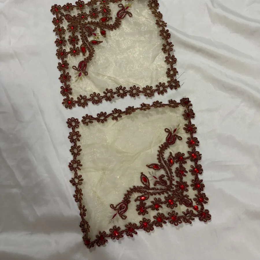 رومیزی سنگدوزی