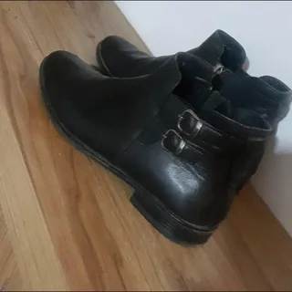 نیم بوت chرم