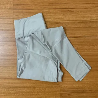 لگ نقره‌ای براق