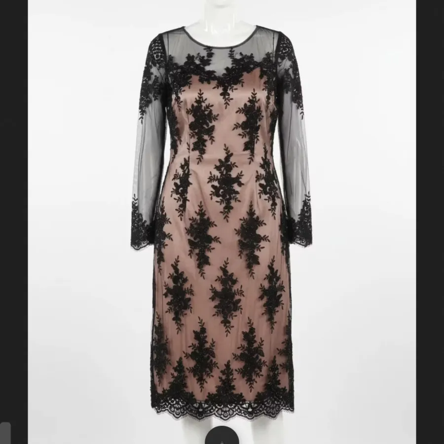 لباس مجلس تمام تور