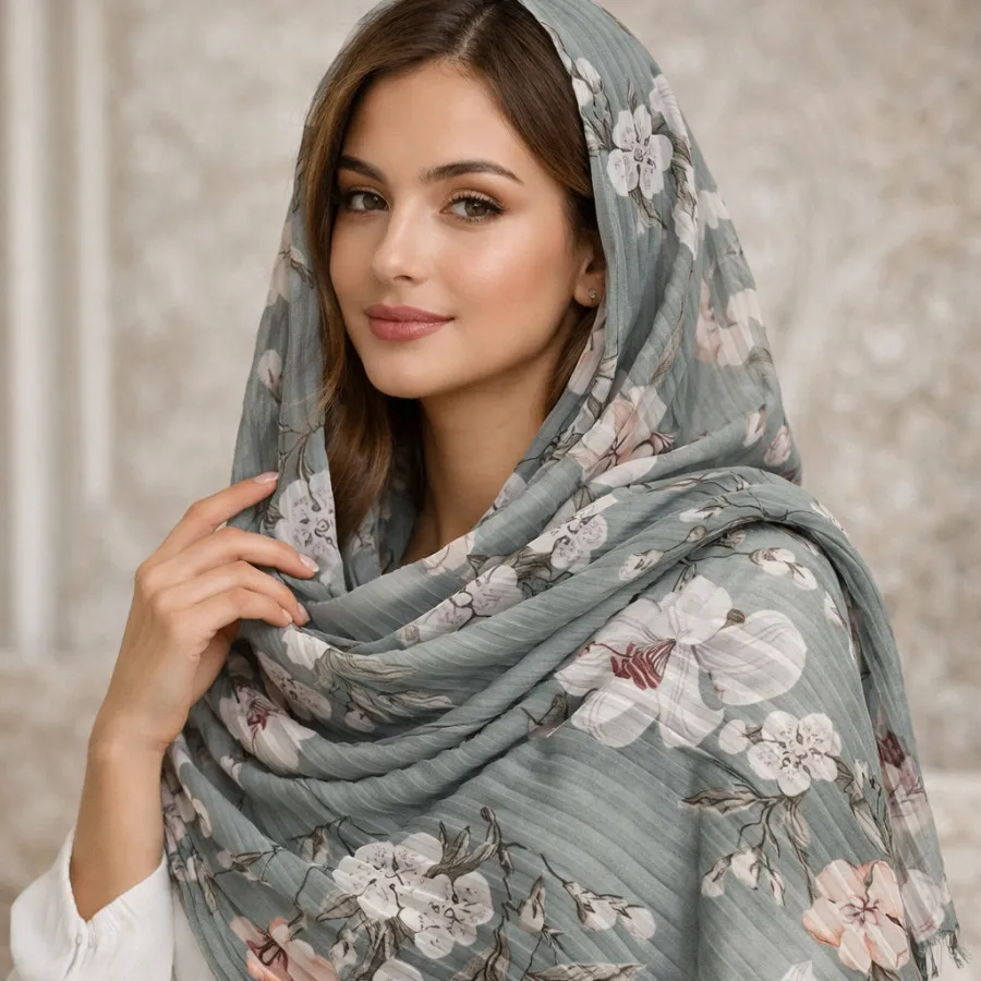 شال پلیسه سبز