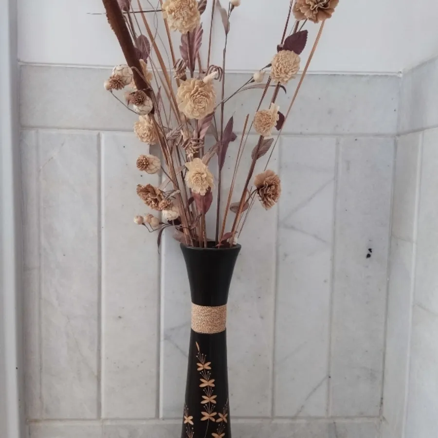 گلدان چوبی