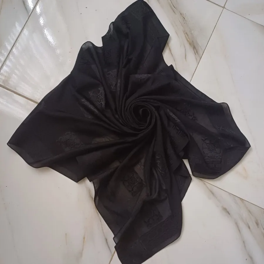 روسری قواره بزرگ