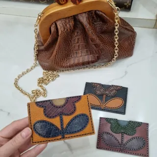 جاکارتی چرم دستدوز