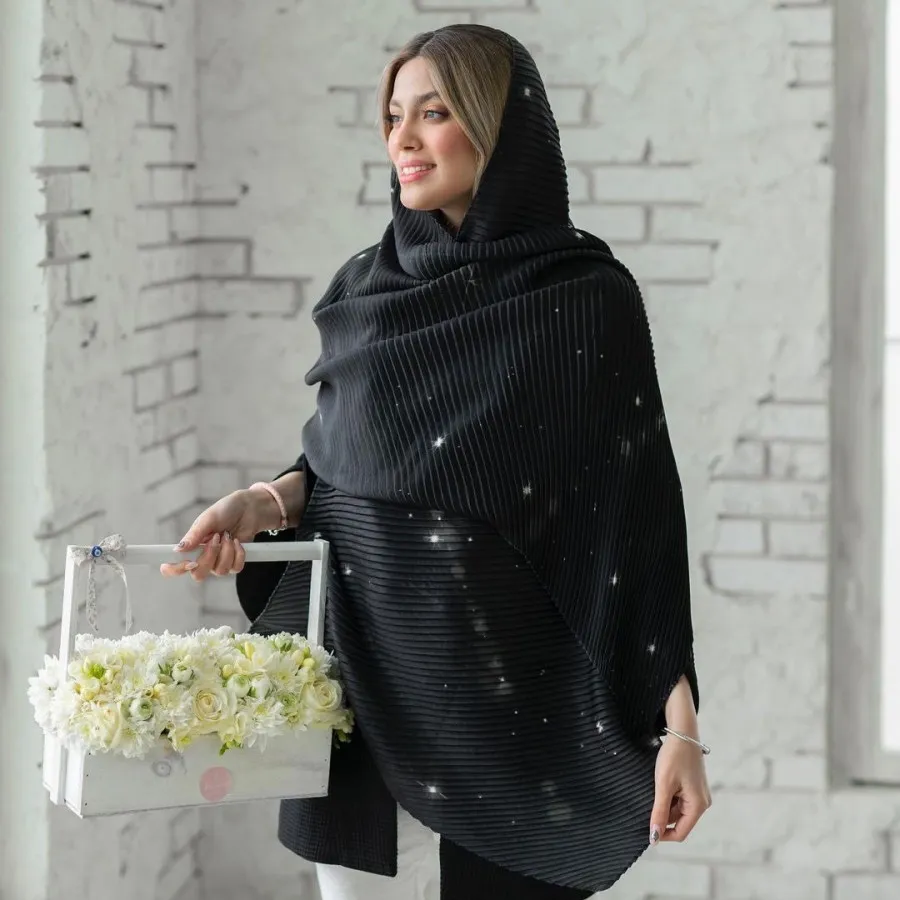 شال پلیسه مشکی