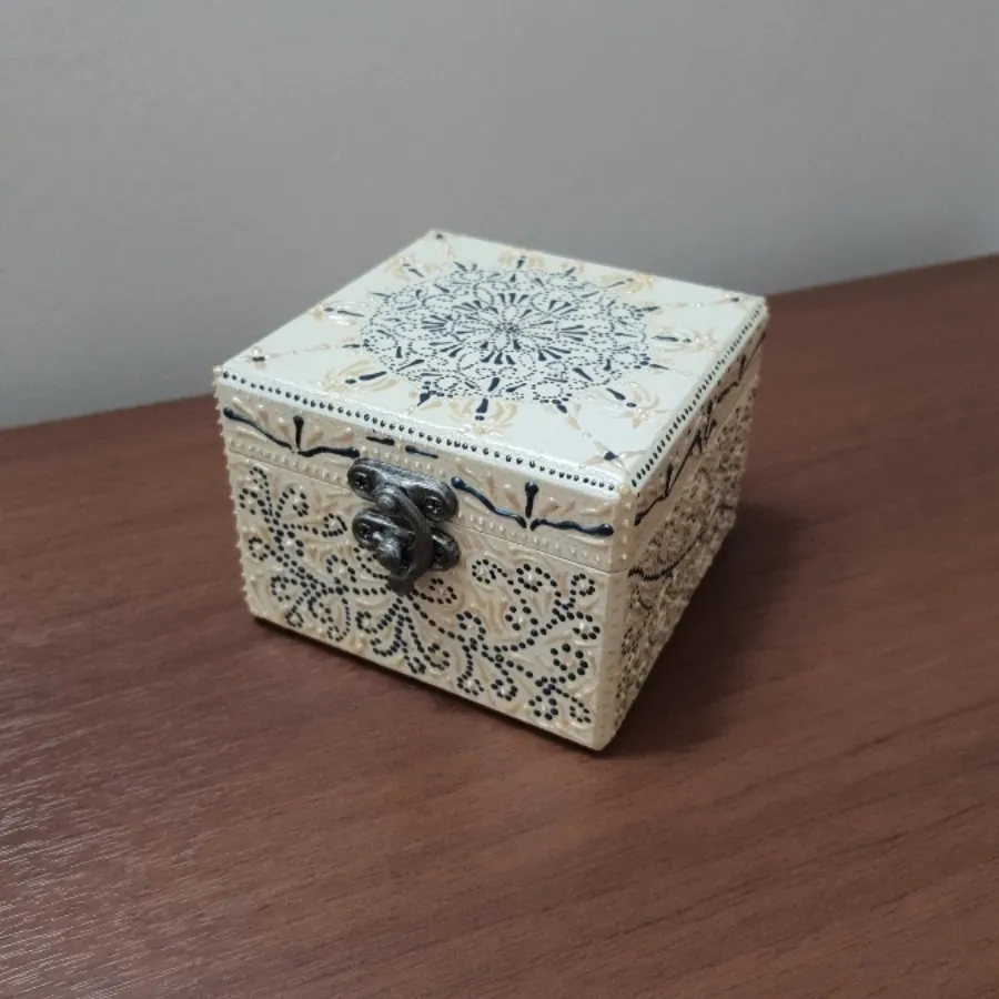 جعبه جواهرات چوبی