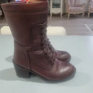 بوت چرم