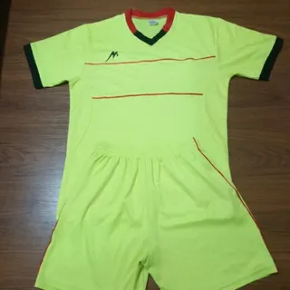 لباس ورزشی