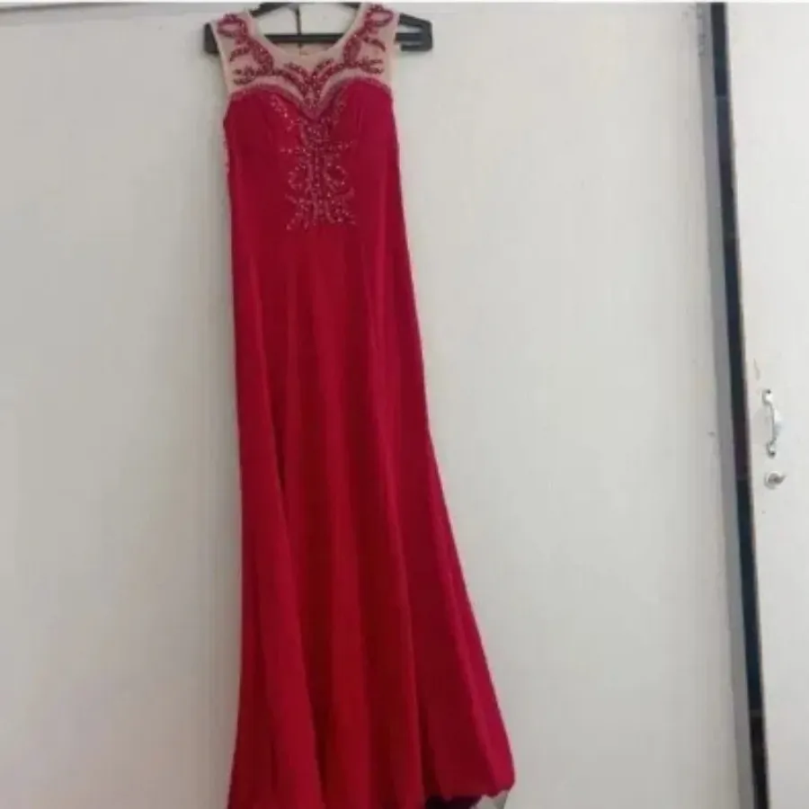 لباس مجلسی دنباله دار