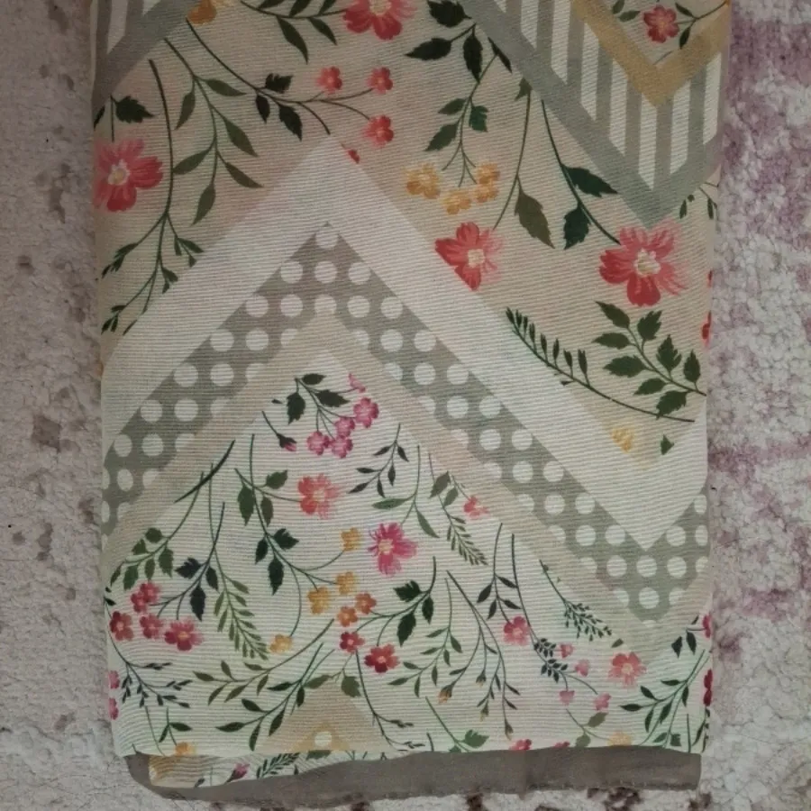 روسری نخی