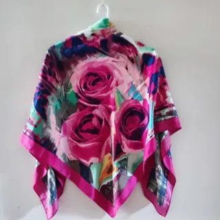 روسری خارجی