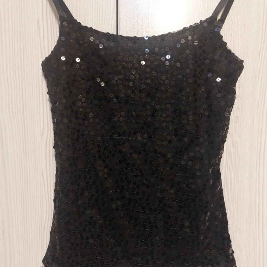 تاپ پولکدار ساده