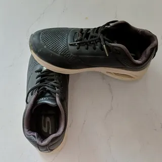 کفش اسپورت
