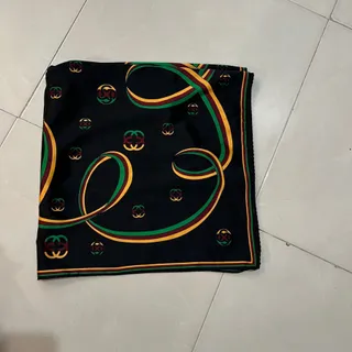 مینی اسکارف