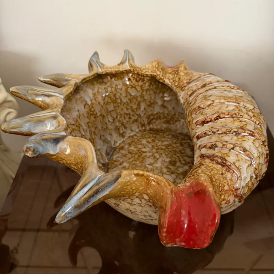 ظرف دست ساز