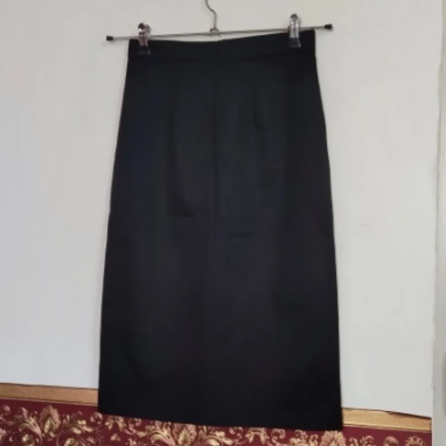 دامن مشکی