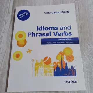 کتاب Idioms and phrasal v