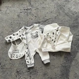 ست گربه