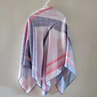 روسری قواره دار